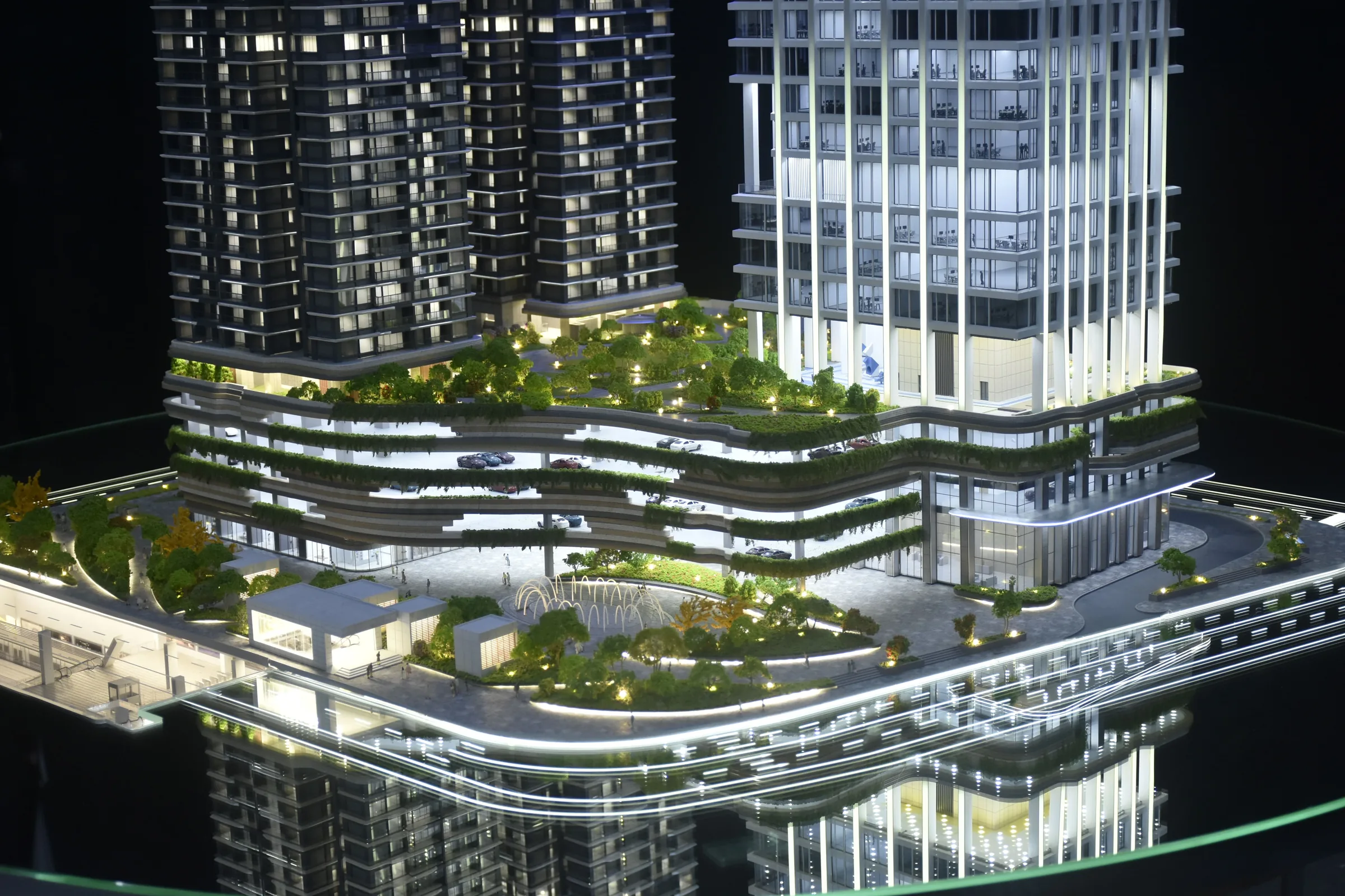 ZHUANGDA Xinhong Bay Hillside Plaza 1:120 architectural scale model by JYD Models