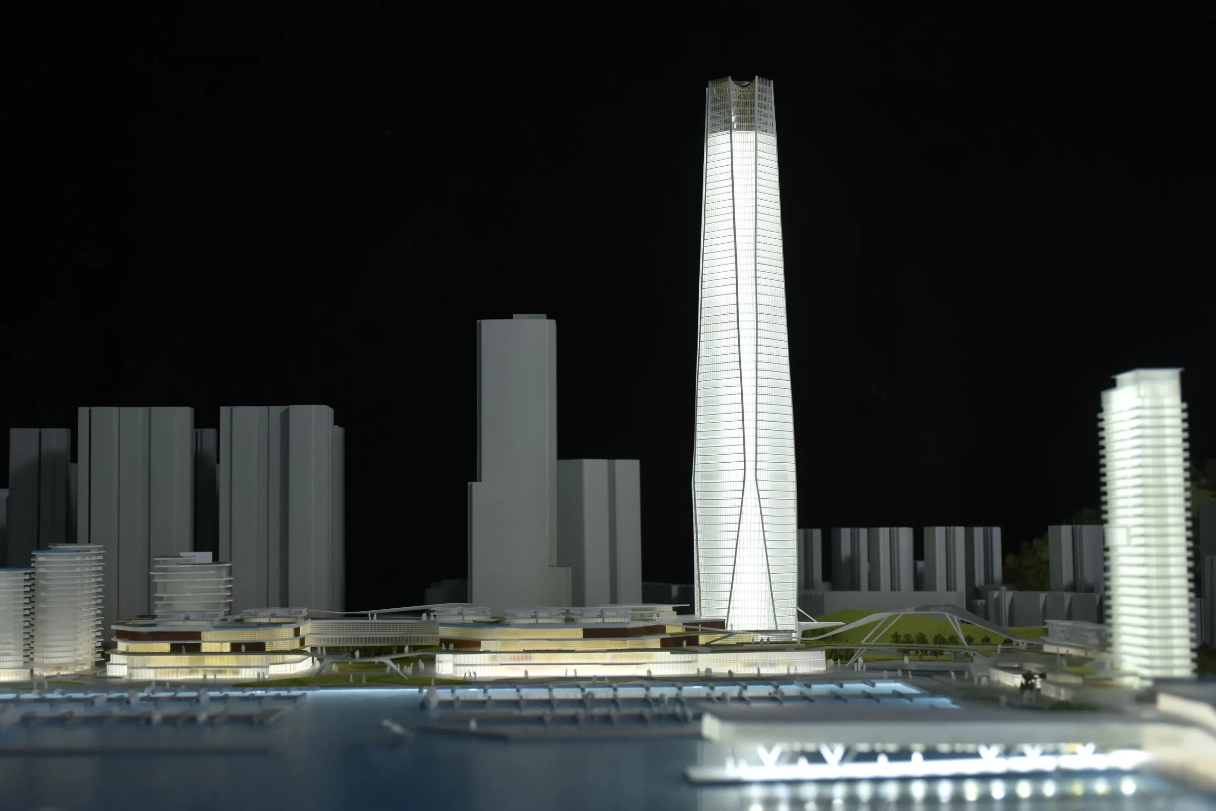 Aecom Zhuhai Jiuzhou Port 1:1000 architectural scale model by JYD Models